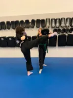 Teens Kickboxing 12-15 year olds